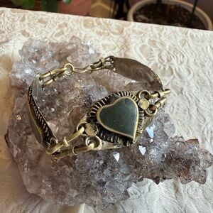 Synthetic Black Jasper Heart Bracelet – Artisan Nepalese Jewelry